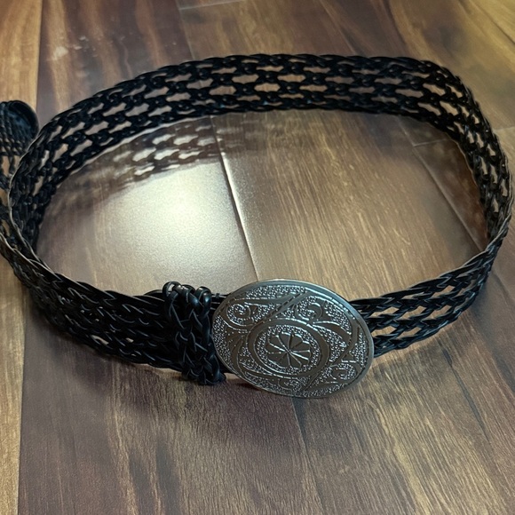 Lane Bryant Braided Genuine Bonded  Leather Silver Metal Belt Size 26/28 or 4X - Picture 4 of 10